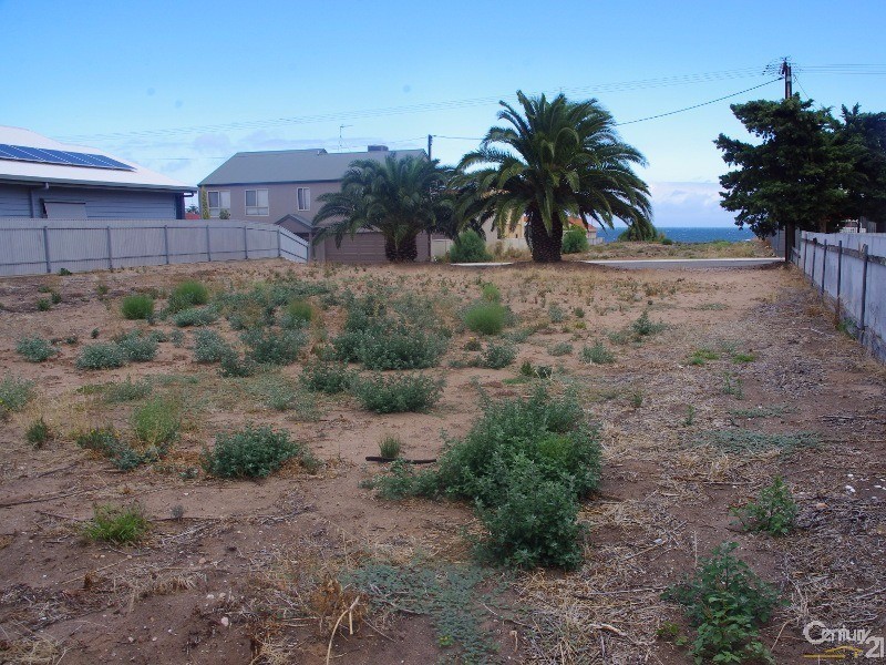 18 Prankerd Street, Moonta Bay SA 5558