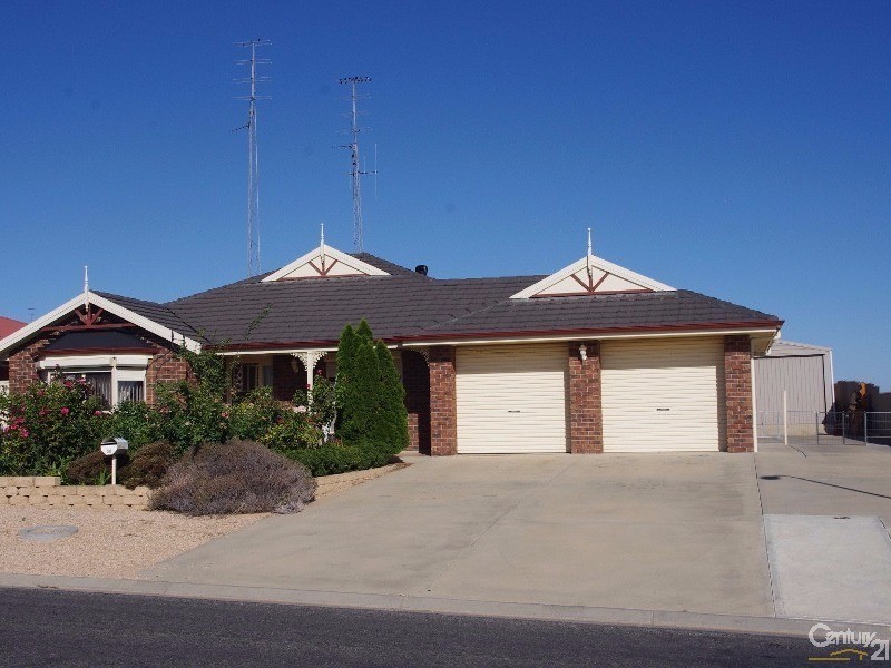 38 Highview Grove, Moonta Bay SA 5558