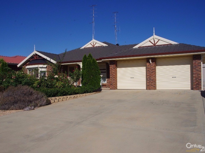 38 Highview Grove, Moonta Bay SA 5558