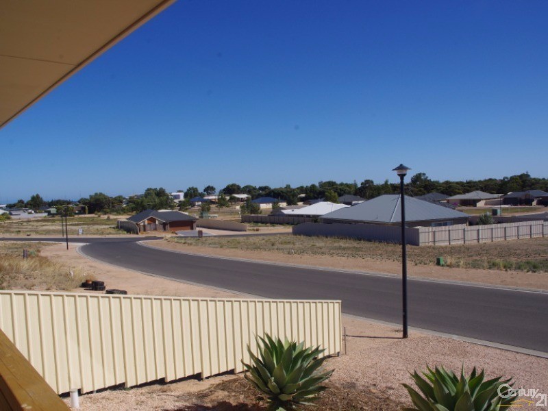 37 Gill Street, Moonta Bay SA 5558