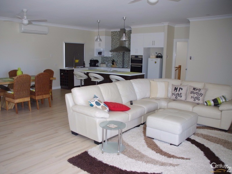 10 Moonta Road, Moonta Bay SA 5558