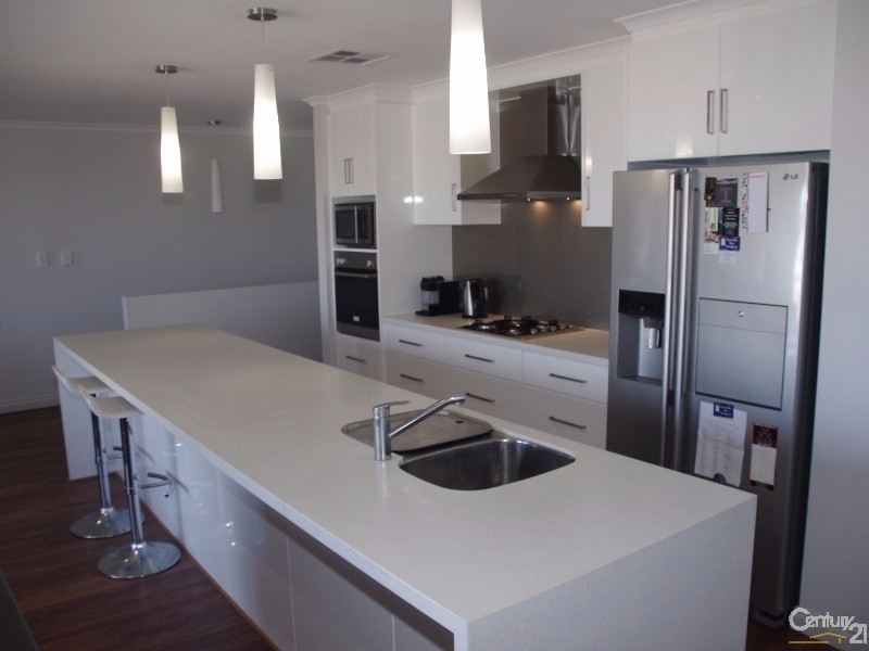 2 Par Court, Port Hughes SA 5558