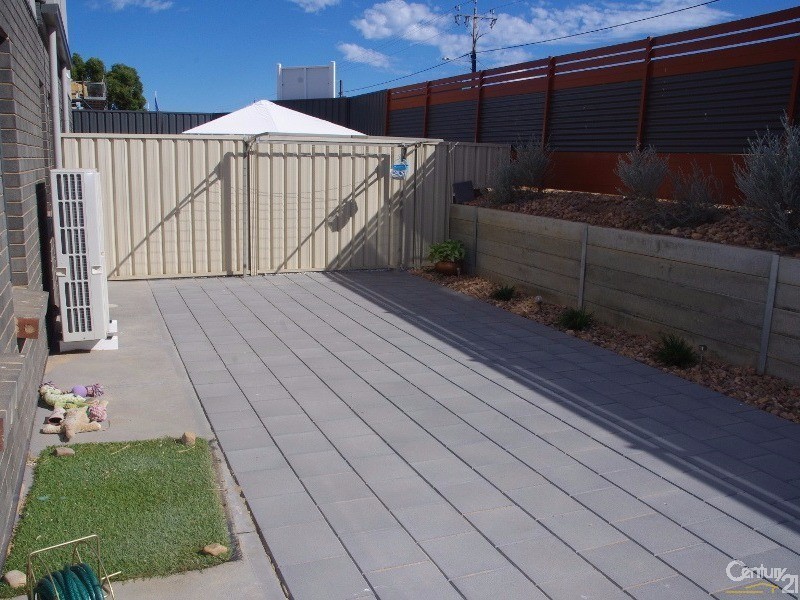 2 Par Court, Port Hughes SA 5558