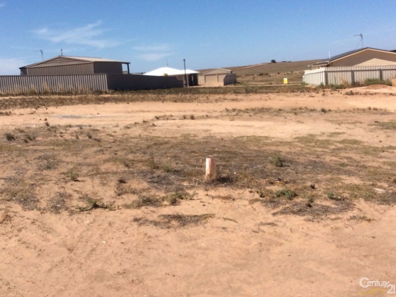 3  Bray Street, Moonta Bay SA 5558