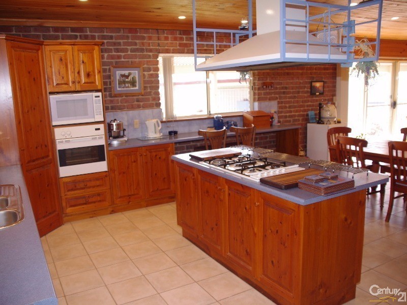 23 Westside Avenue, Moonta Bay SA 5558