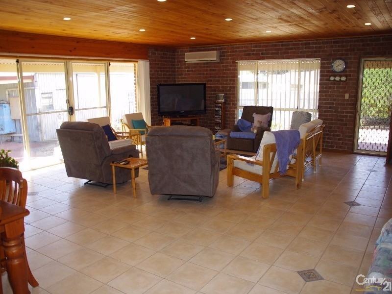 23 Westside Avenue, Moonta Bay SA 5558