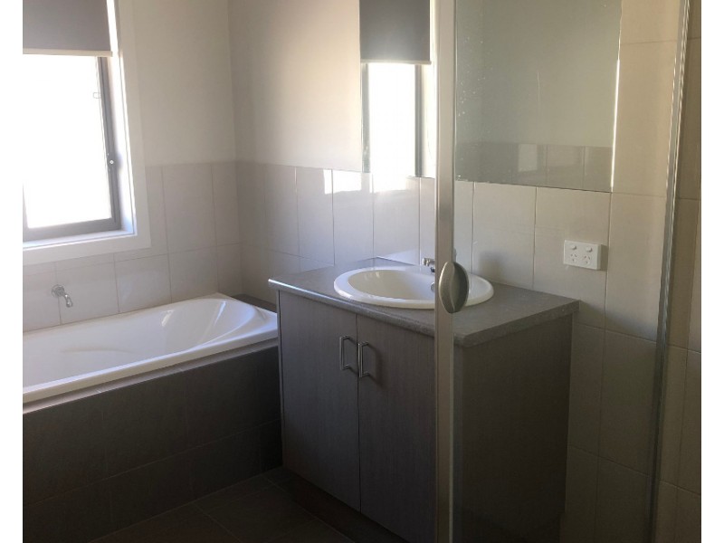 4 Kay Drive, Wallaroo SA 5556