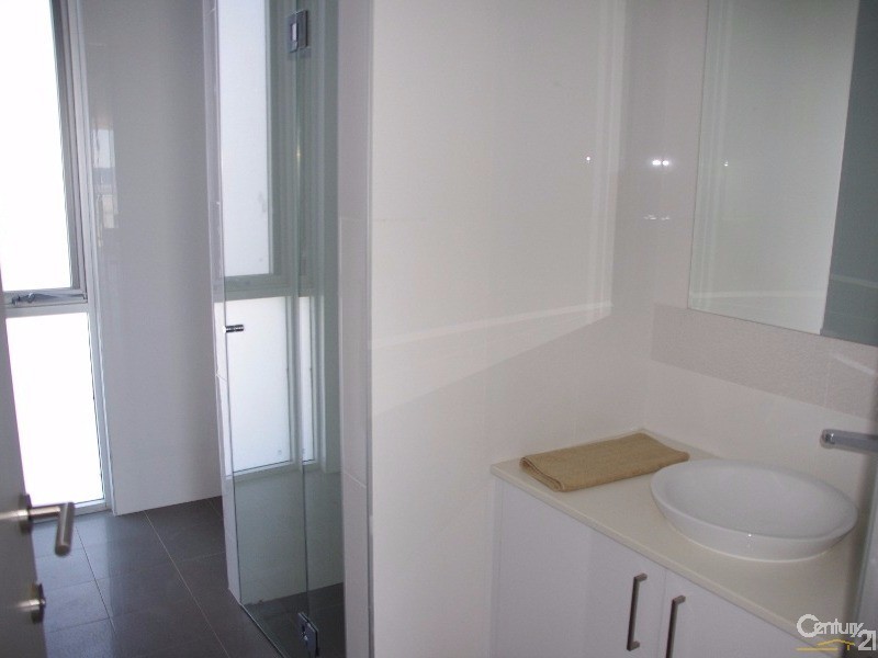 2/2 Marine Parade, Moonta Bay SA 5558