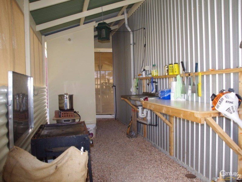 7 Quintrell Street, Moonta Bay SA 5558