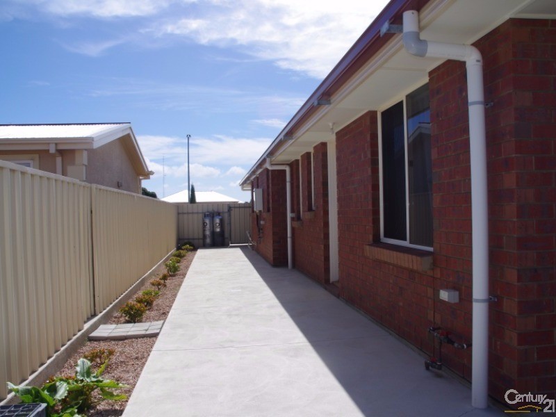 7 Quintrell Street, Moonta Bay SA 5558