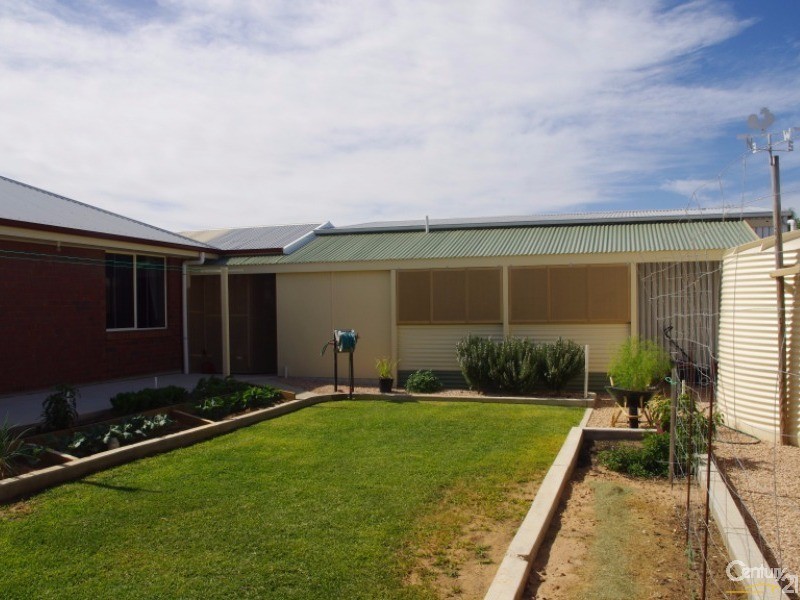 7 Quintrell Street, Moonta Bay SA 5558