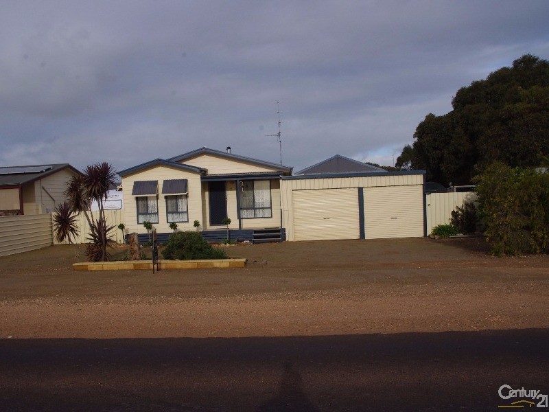22 Haylock Road, Moonta Bay SA 5558