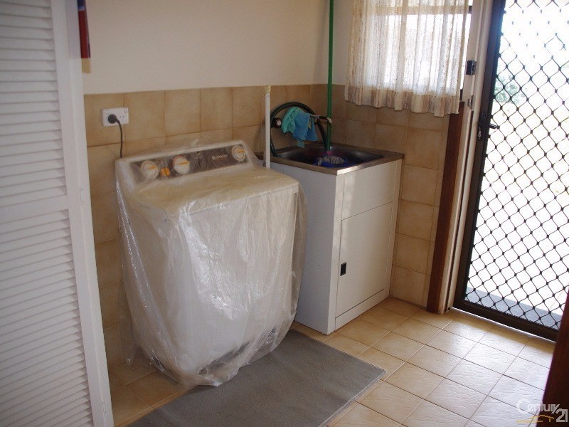 61 Cambridge Street, Moonta Bay SA 5558