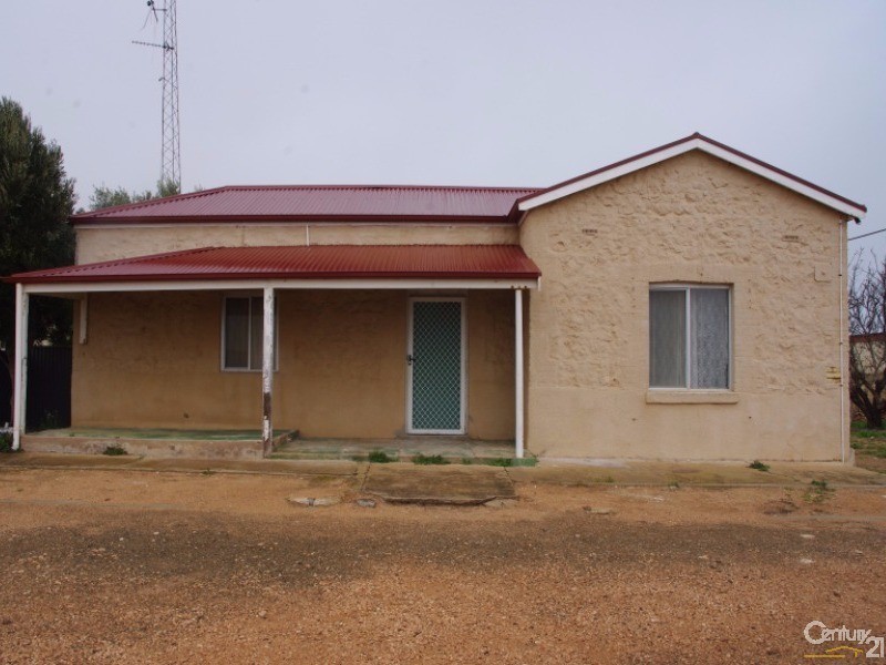 2 Hughes Avenue, Moonta Bay SA 5558