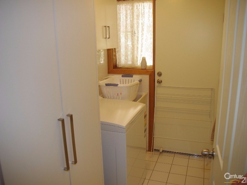 13 Clayton Street, Moonta Bay SA 5558