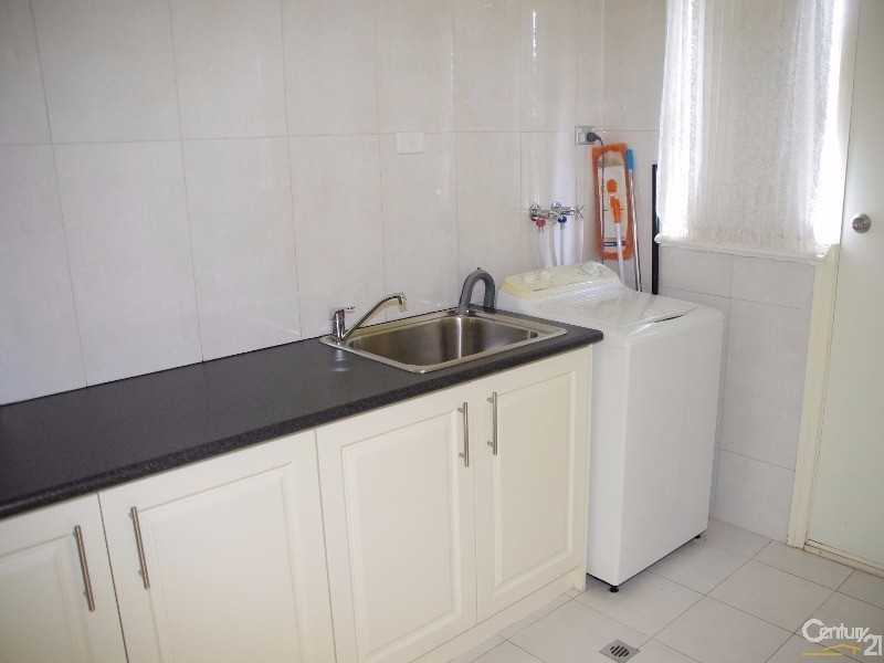 6 Scadden Avenue, Port Hughes SA 5558