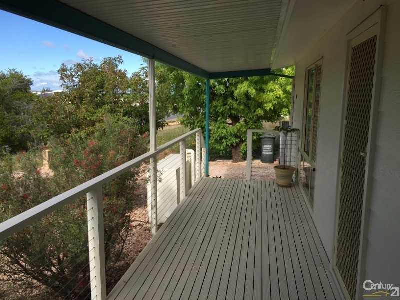 22 Harry’s Point Road, Port Hughes SA 5558