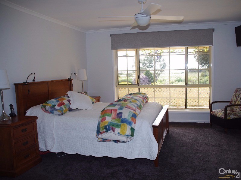 5538 Copper Coast Highway, Wallaroo SA 5556