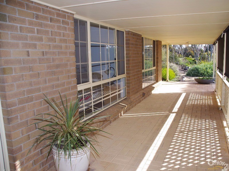 5538 Copper Coast Highway, Wallaroo SA 5556