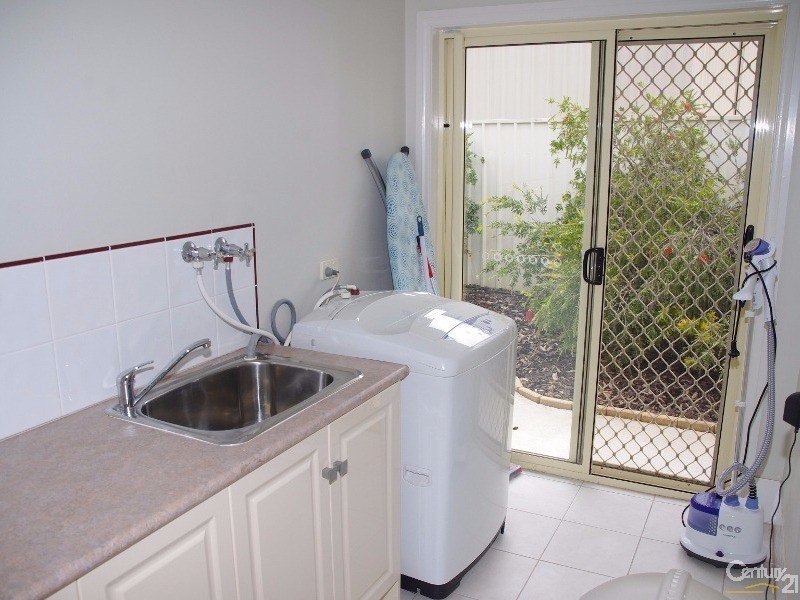 9 Clayton Street, Moonta Bay SA 5558