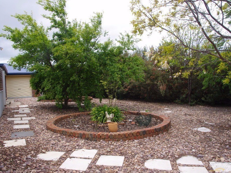 9 Clayton Street, Moonta Bay SA 5558