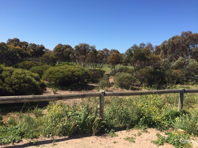 Lot 1 5538  Copper Coast Highway, Wallaroo SA 5556