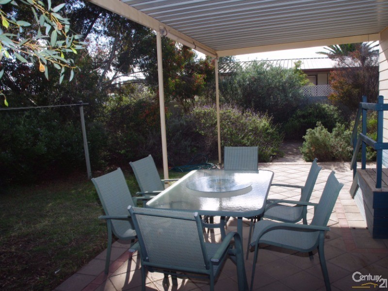 75  Coast Road, Moonta Bay SA 5558