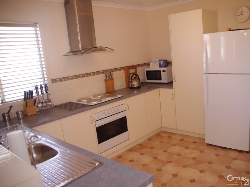 75  Coast Road, Moonta Bay SA 5558