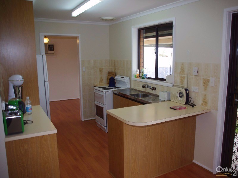 11 Stuckey Street, Moonta Bay SA 5558