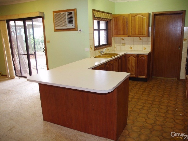 14 Kitto Road, Moonta Bay SA 5558