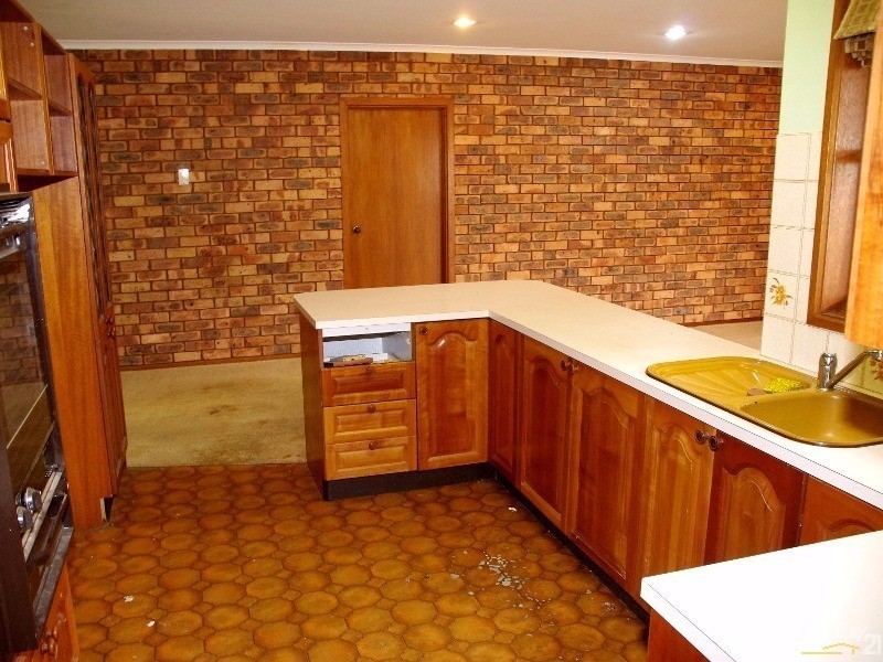 14 Kitto Road, Moonta Bay SA 5558