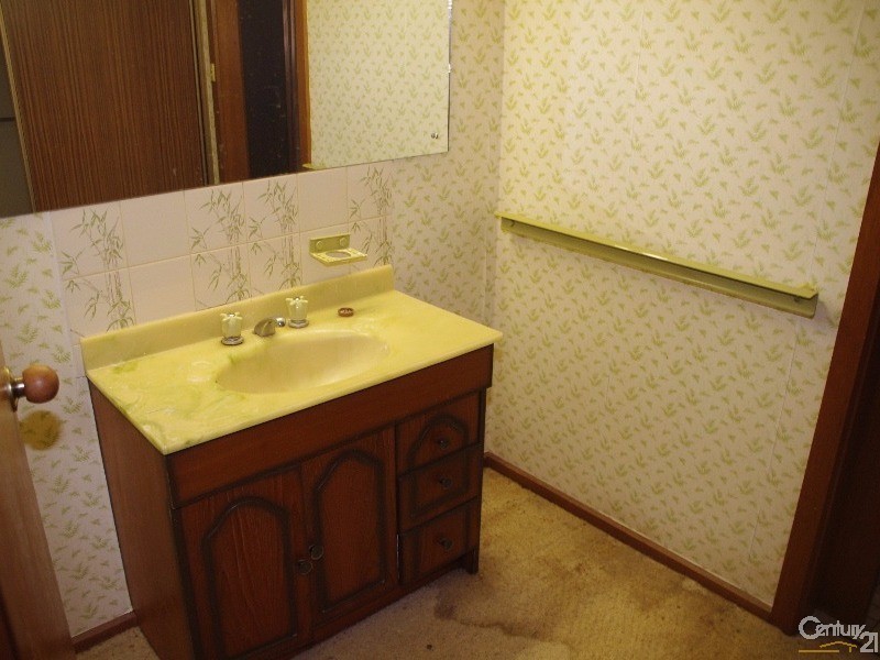 14 Kitto Road, Moonta Bay SA 5558