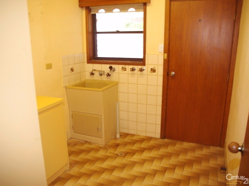 14 Kitto Road, Moonta Bay SA 5558