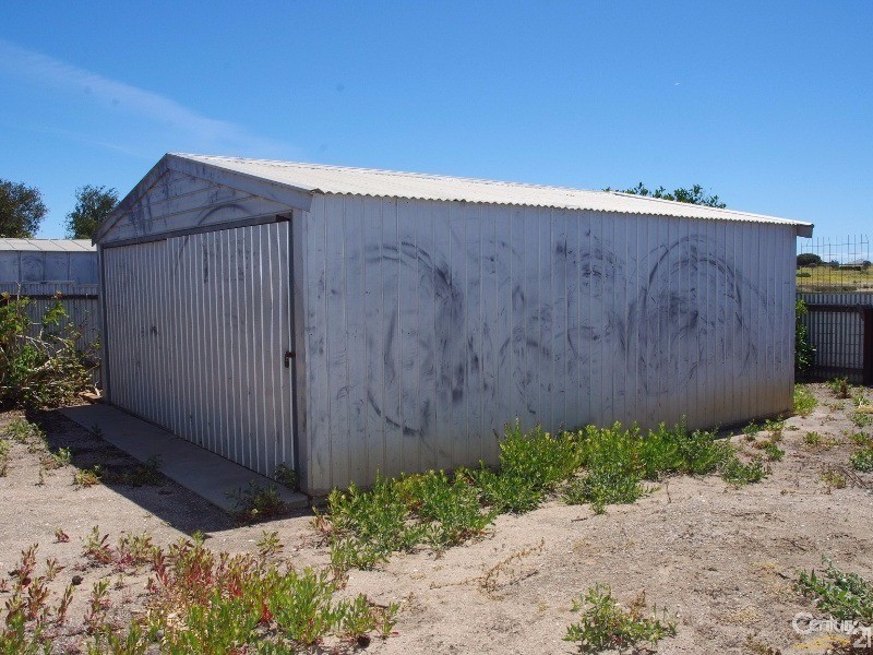 14 Kitto Road, Moonta Bay SA 5558