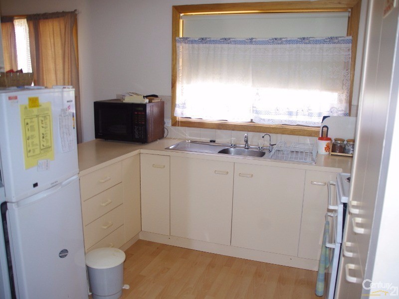 34 Moonta Road, Moonta Bay SA 5558