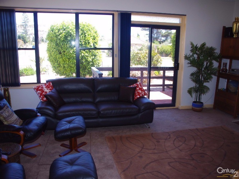 184 Bay Road, Moonta Bay SA 5558