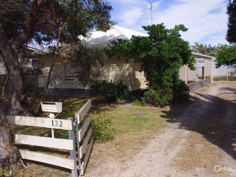 132 Coast Road, Moonta Bay SA 5558