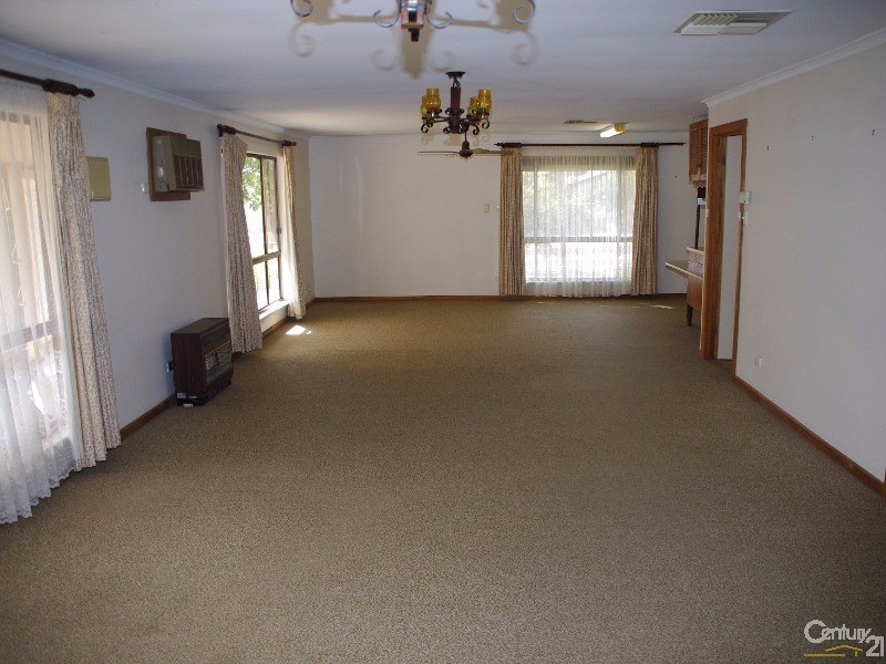 132 Coast Road, Moonta Bay SA 5558