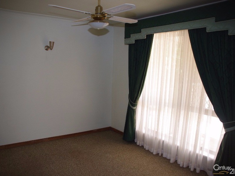 132 Coast Road, Moonta Bay SA 5558