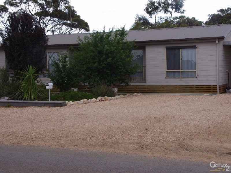 15 Crutchett Road, Moonta Bay SA 5558