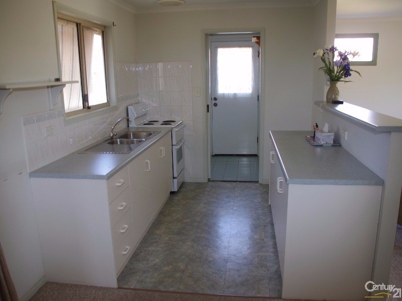 15 Monmouth Street, Moonta Bay SA 5558