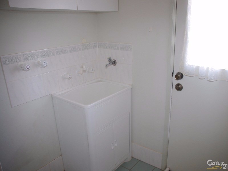 15 Monmouth Street, Moonta Bay SA 5558