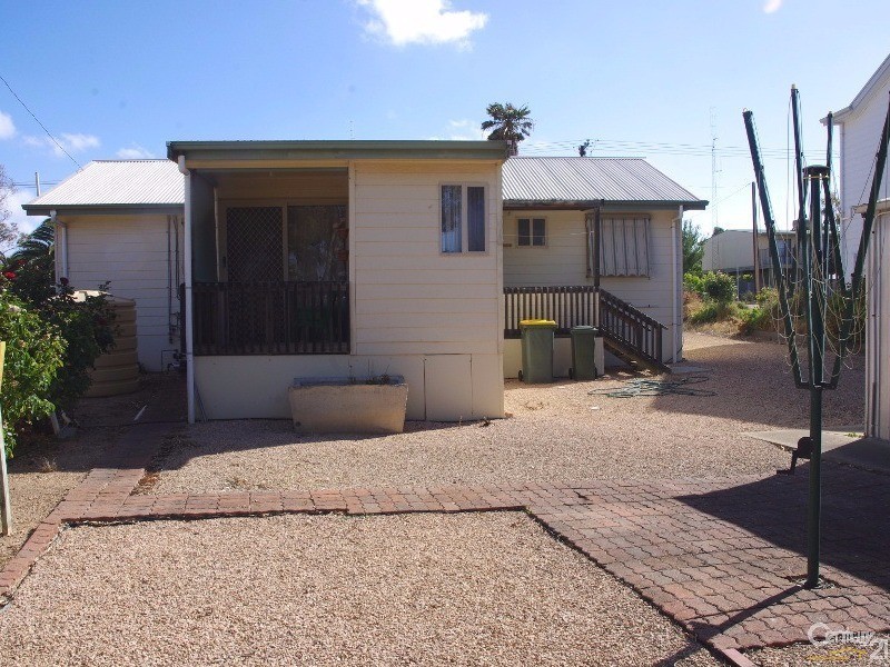 15 Monmouth Street, Moonta Bay SA 5558
