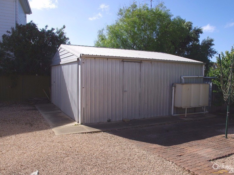 15 Monmouth Street, Moonta Bay SA 5558