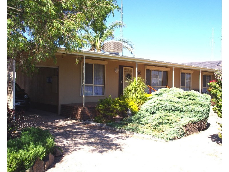 15 Nankivell Street, Moonta Bay SA 5558