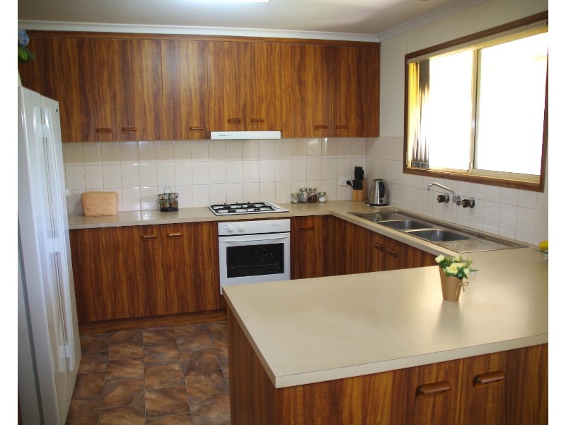 15 Nankivell Street, Moonta Bay SA 5558