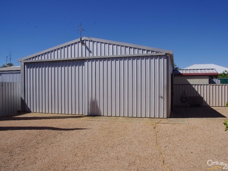 15 Nankivell Street, Moonta Bay SA 5558