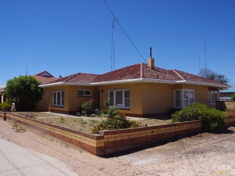 18 Milne Terrace, Moonta SA 5558