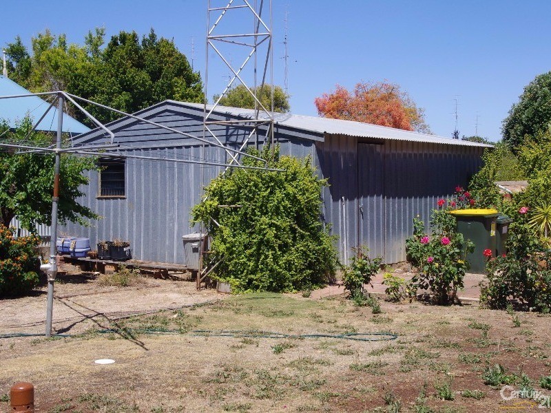 18 Milne Terrace, Moonta SA 5558