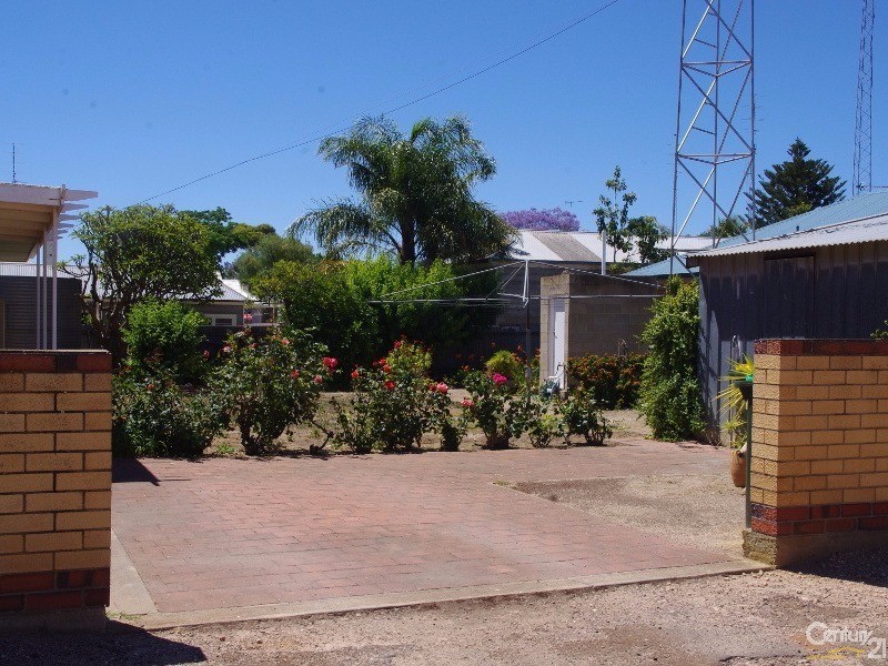 18 Milne Terrace, Moonta SA 5558